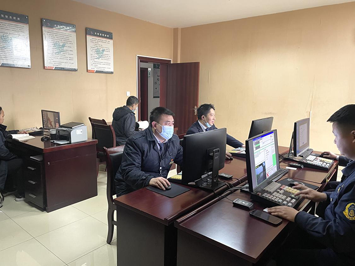 20230307330225.png “关聪工作室”学习氛围浓厚.png