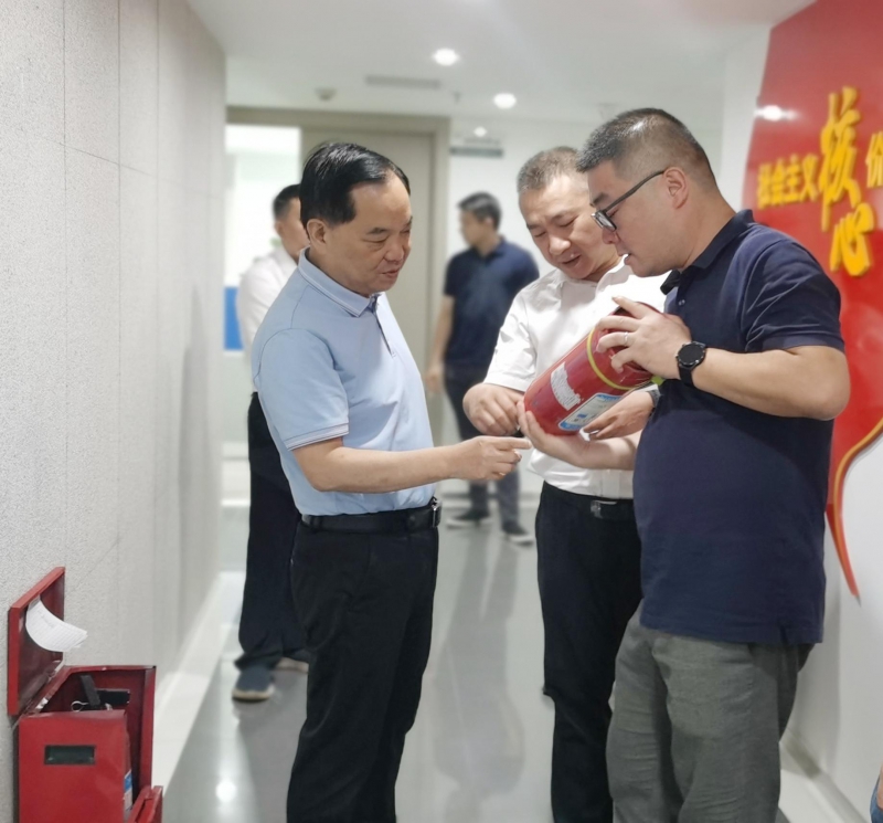20230630130657.jpg 雷楷铭到现代财富检查安全生产工作图片.jpg